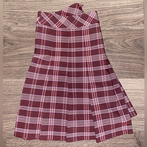 Aritzia Sunday Best Plaid Skirt - Picture 2 of 3